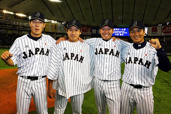 先発 則本 人生最高のピッチング 侍投手陣ノーヒットノーランリレー トップ 試合レポート 野球日本代表 侍ジャパンオフィシャルサイト