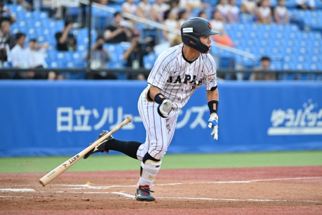 小田康一郎(青山学院大)のタイムリーで先制