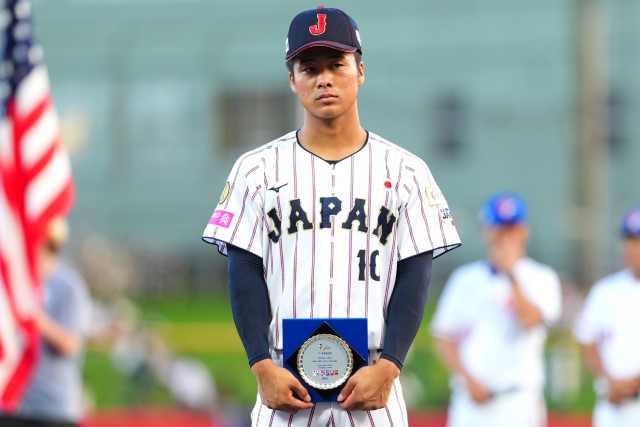最多勝利投手の中野大虎(大阪桐蔭)