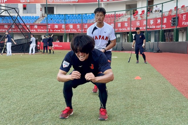 アスレティックトレーナーの佐藤照己氏は増居翔太(トヨタ自動車) のトレーニングをサポート