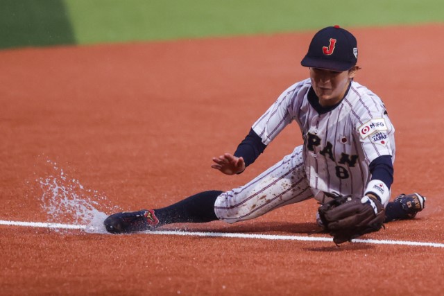 脇坂仁南(至学館大)